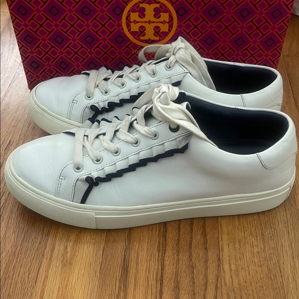 Tory Burch Sport Ruffle White Leather Sneaker - Size 9